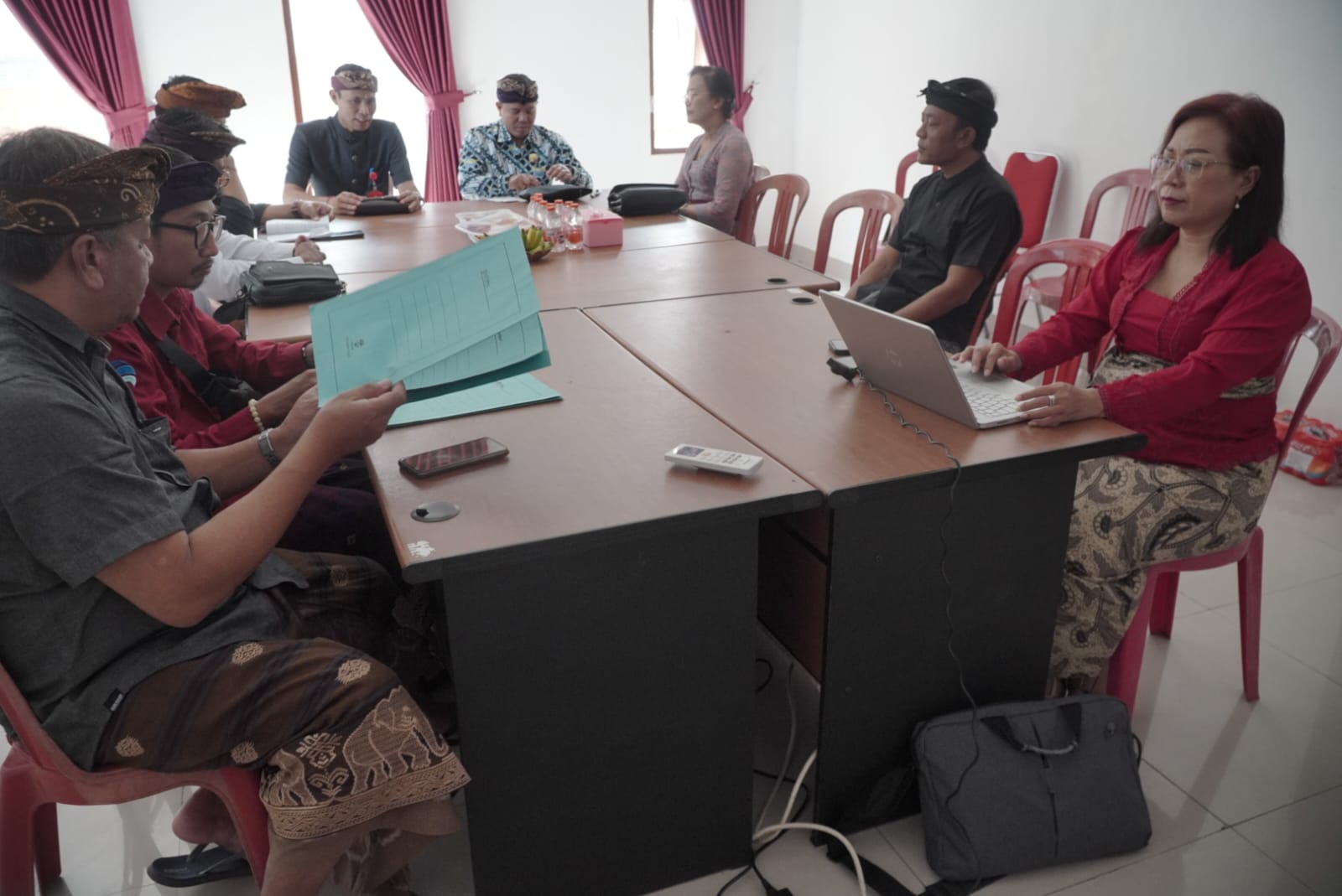 Diskominfosan Bangli Matangkan Keterbukaan Informasi, Terima Visitasi Komisi Informasi Bali