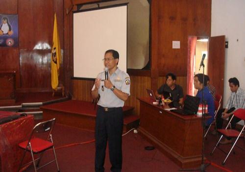 Seminar/Workshop FOSS dan Piranti Lunak Legal 6